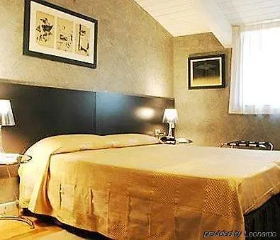 Century Hotell