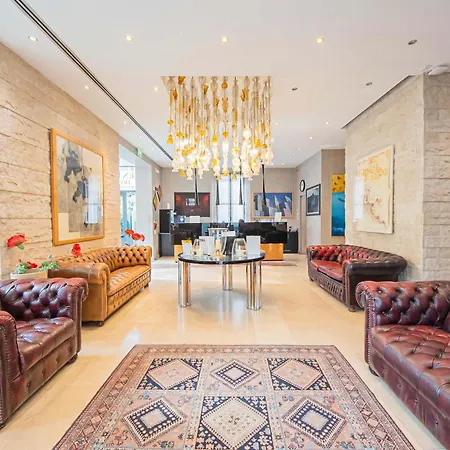 Hotell Century Parma