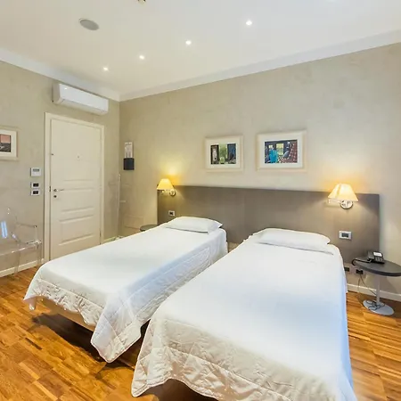 Century Hotell