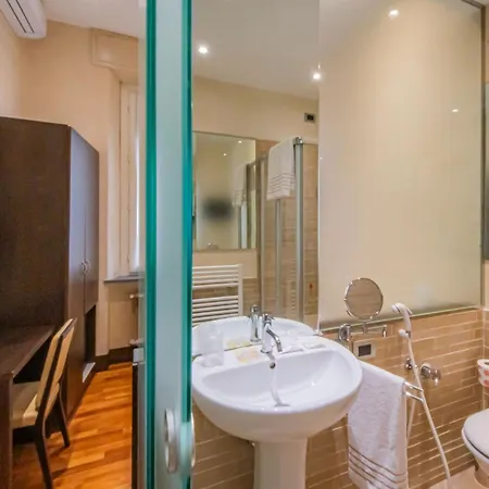 Century Hotell