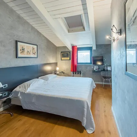 Century Hotell 3*