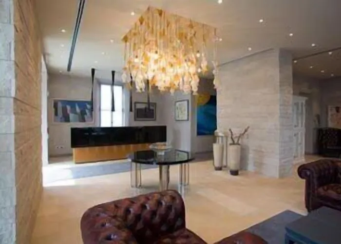 Century Szálloda Parma