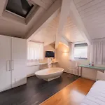 Otel Century Parma