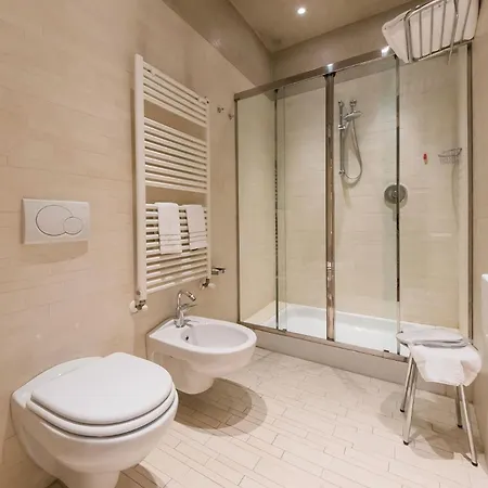 Century Hotell